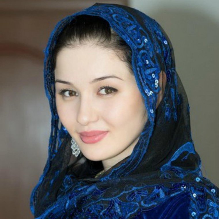 Чеченка Хеда Хамзатова