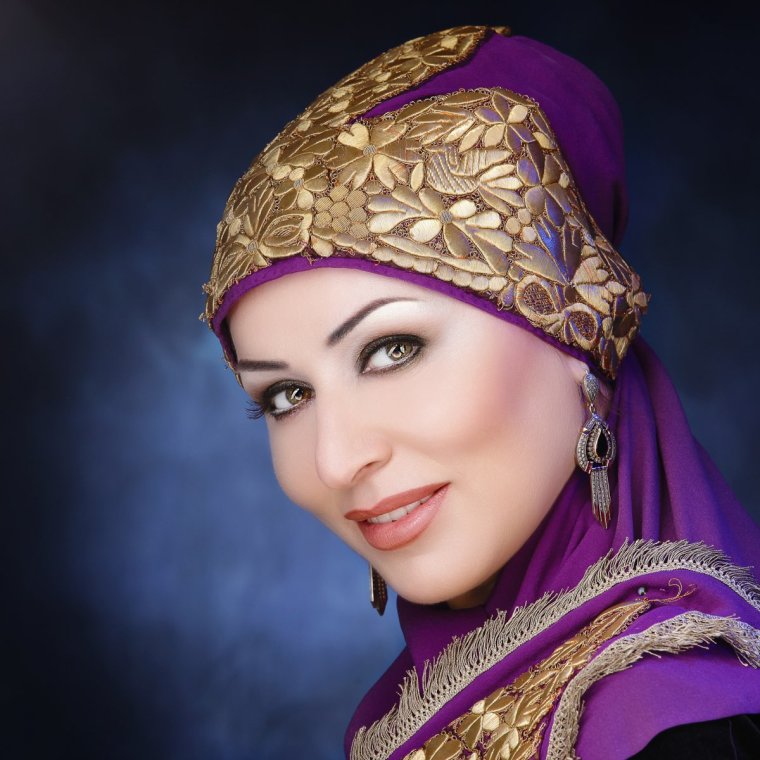 Дагестанская певица Зайнаб Махаева