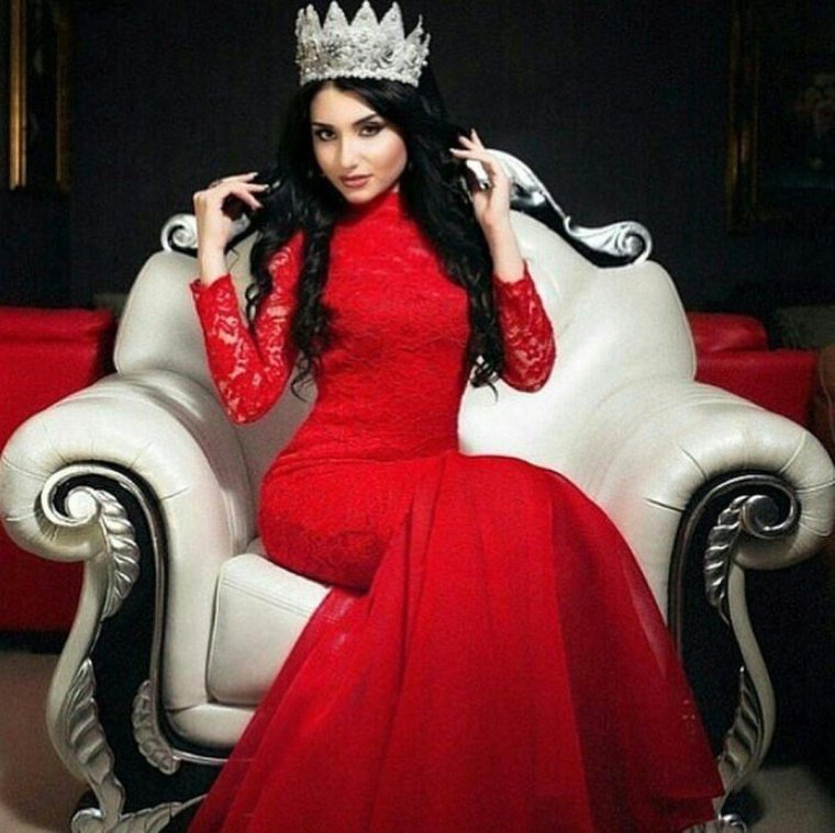 Эйша Джалаева