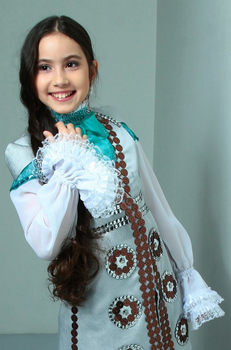 Малика Разакова певица