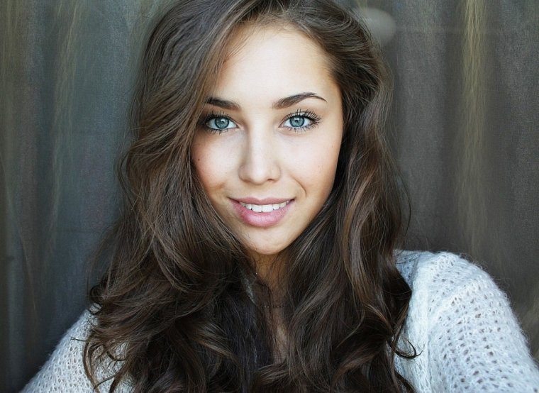 Модель Чулпан Кашанова