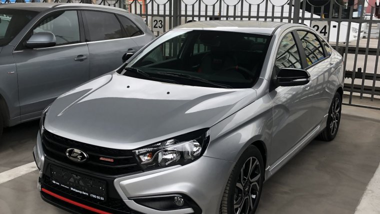 Лада Веста спорт серая