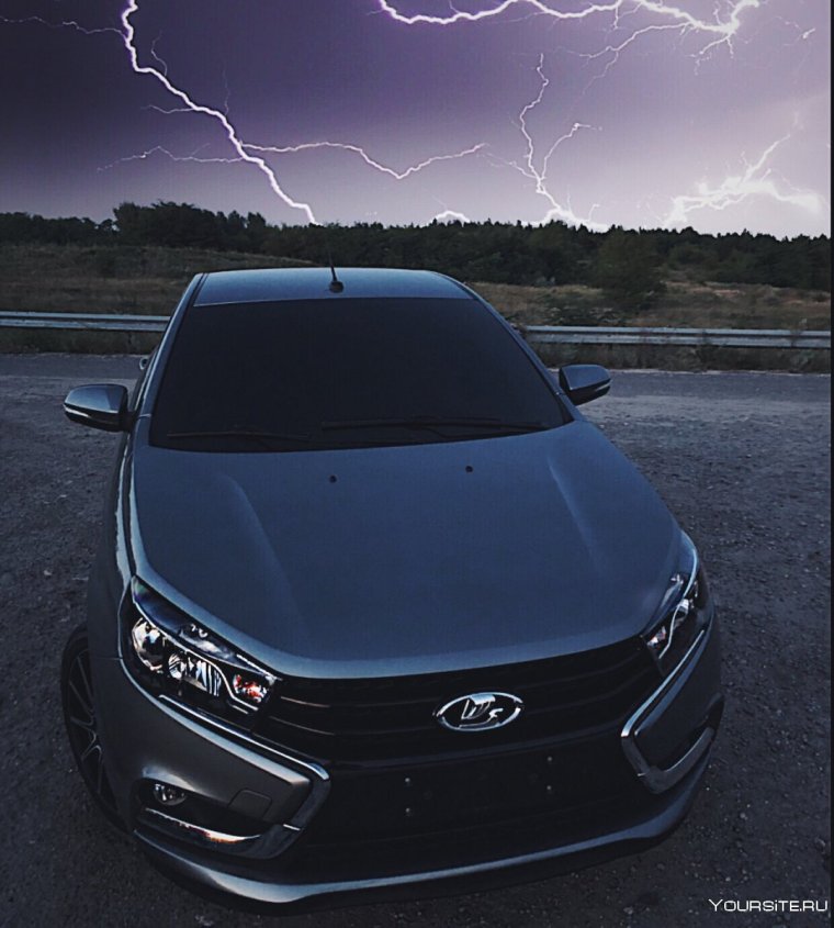 Lada Vesta бункер