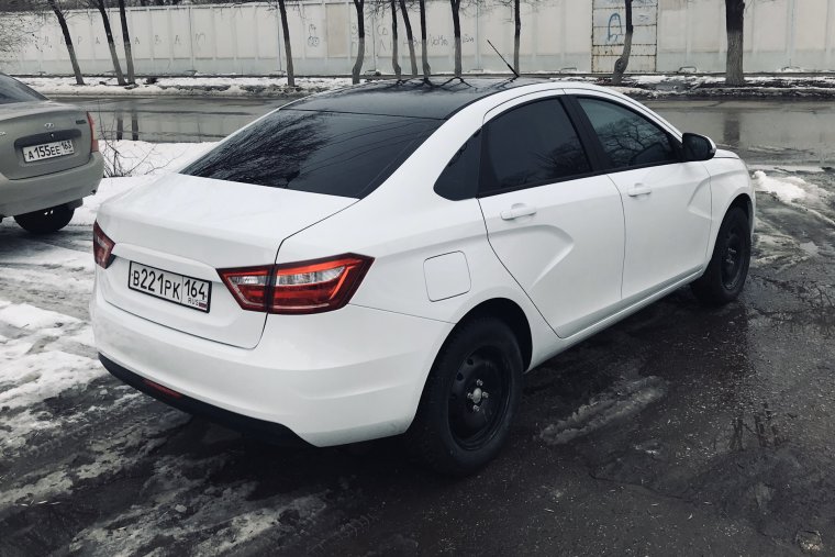Лада Веста белая тонированная