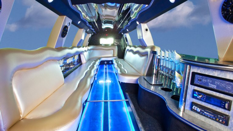 Лимузин на воде