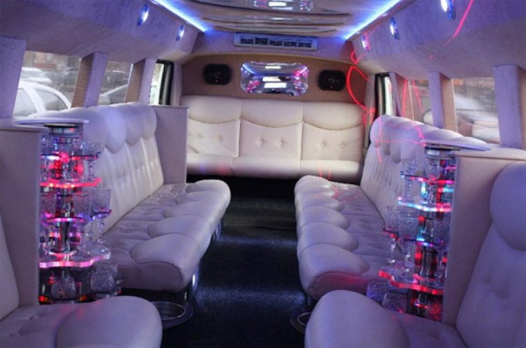 Hummer h2 салон