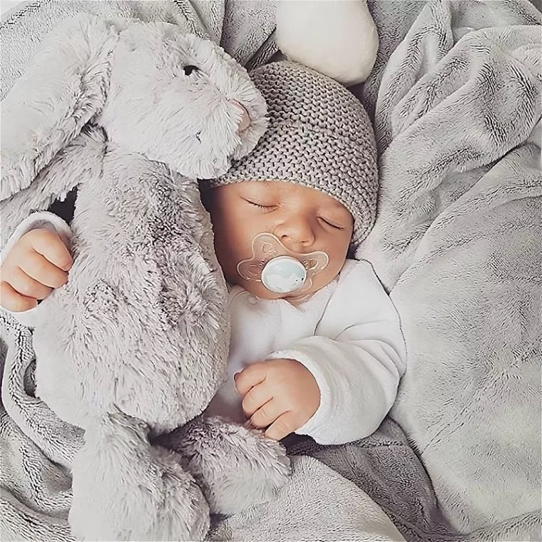 Новорождённые дети милые