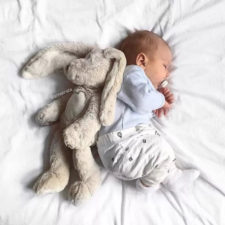 Новорожденный ребенок