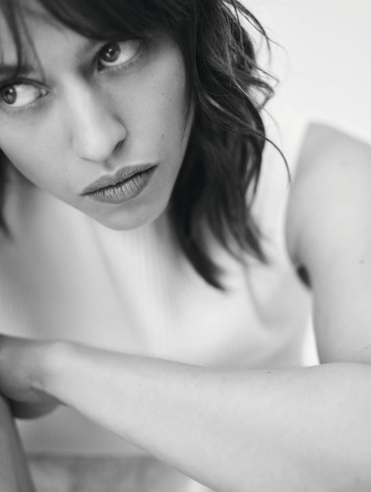 Лу де Лааж горячие