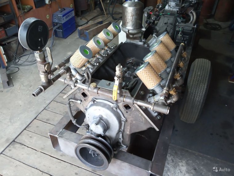 Компрессор из двигателя ВАЗ 2106 головка МТЗ электродвигатель