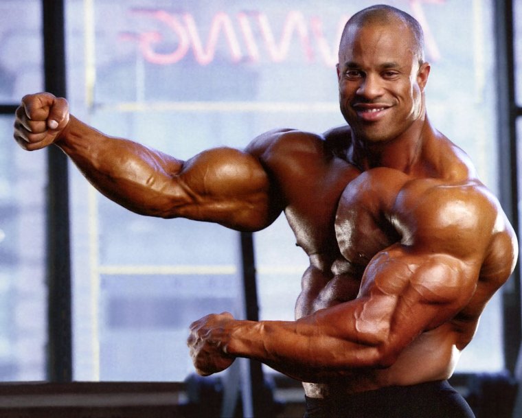 Два накаченных