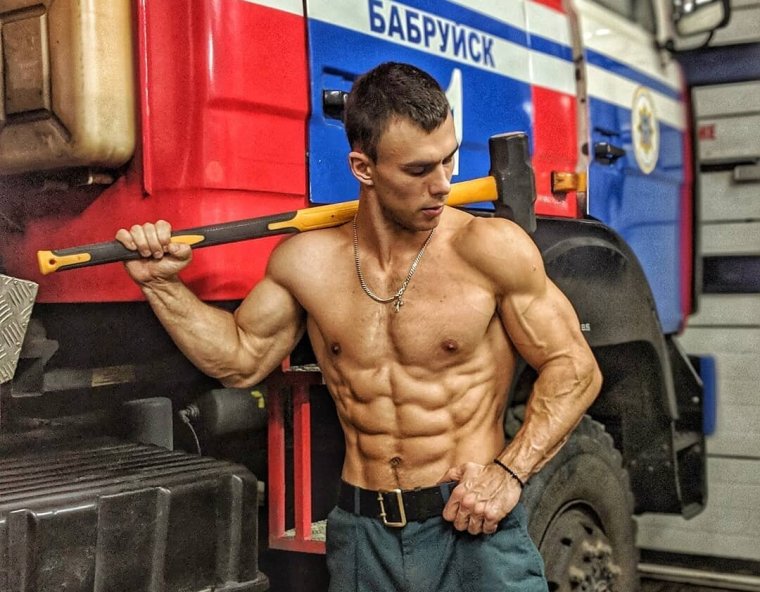 Сын Алсу бодибилдер