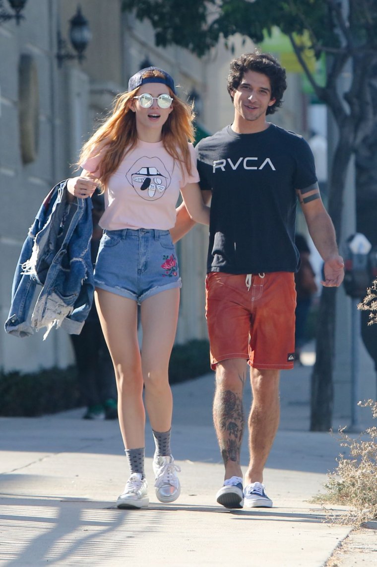 Тайлер пози и Белла Торн