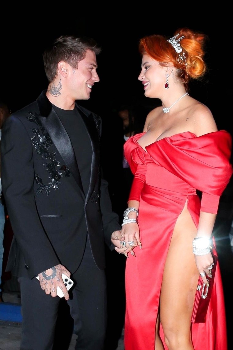 Рыженькая актриса из рекламы халва