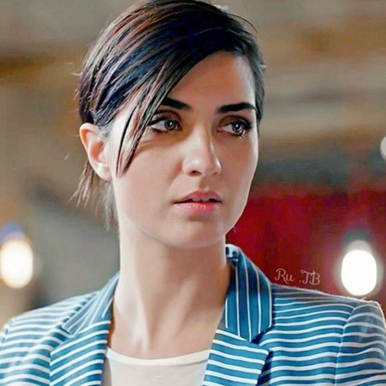 Туба Бюйюкюстюн