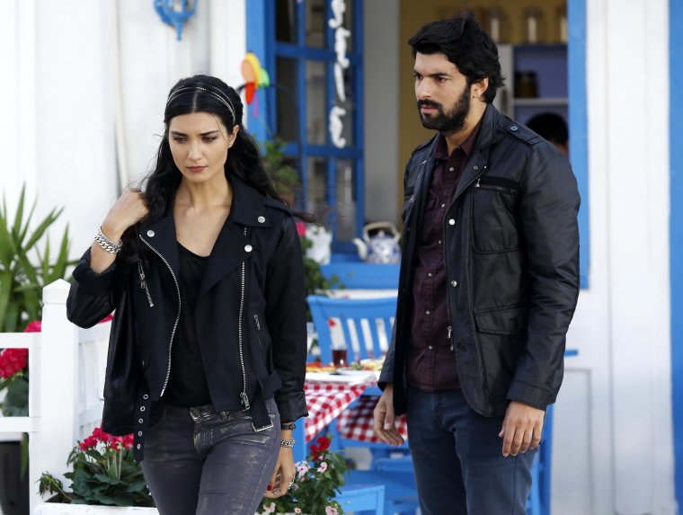 Актриса туба Буйукустун sex