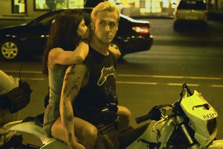 Эй Джей место под соснами