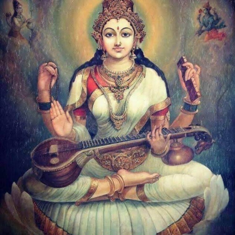 Индийская богиня Сарасвати