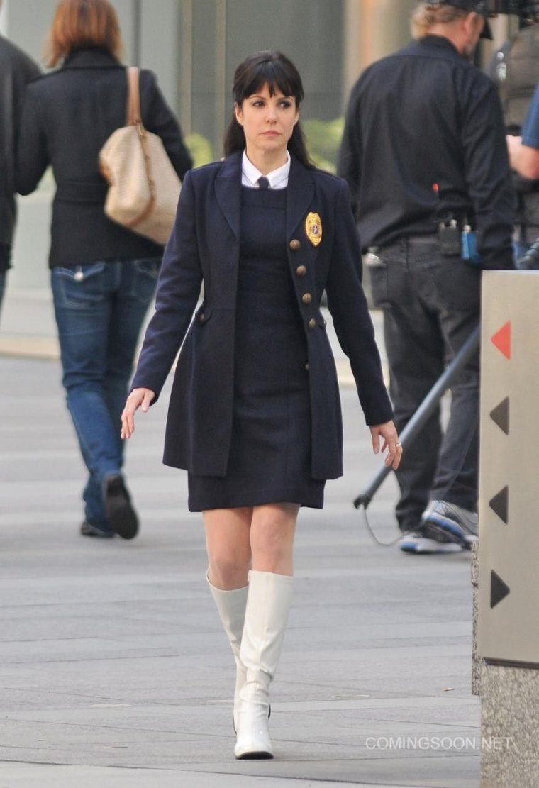 Актриса по мужу Паркер Латиноамериканка