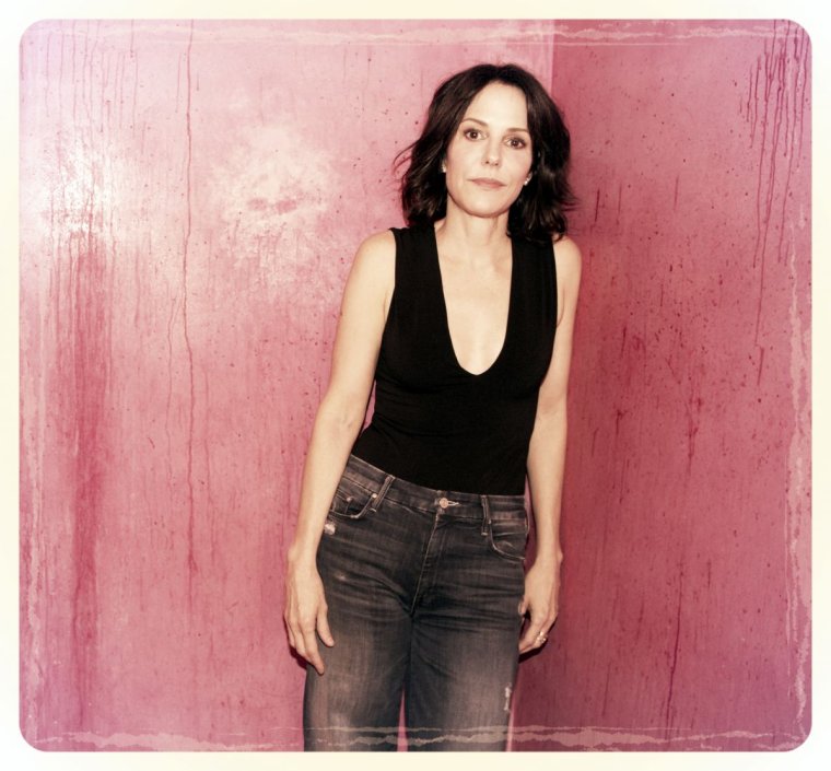 Mary Louise Parker Bathtub