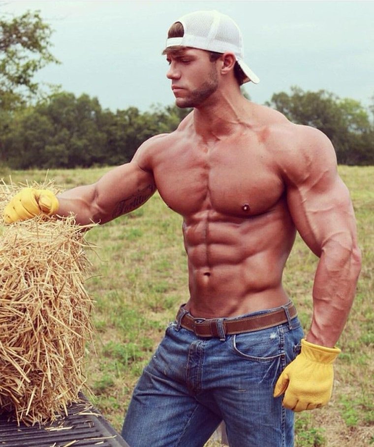 Культурист Gilles Crofta