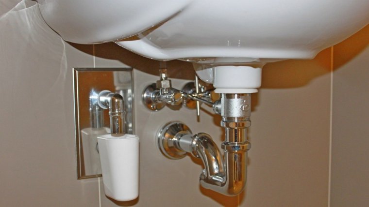 Водорозетки для раковины в ванной