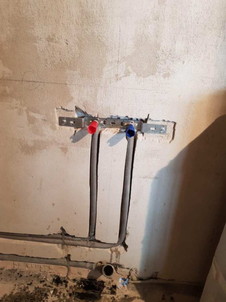 Мойка интегрированная в столешницу из нержавейки