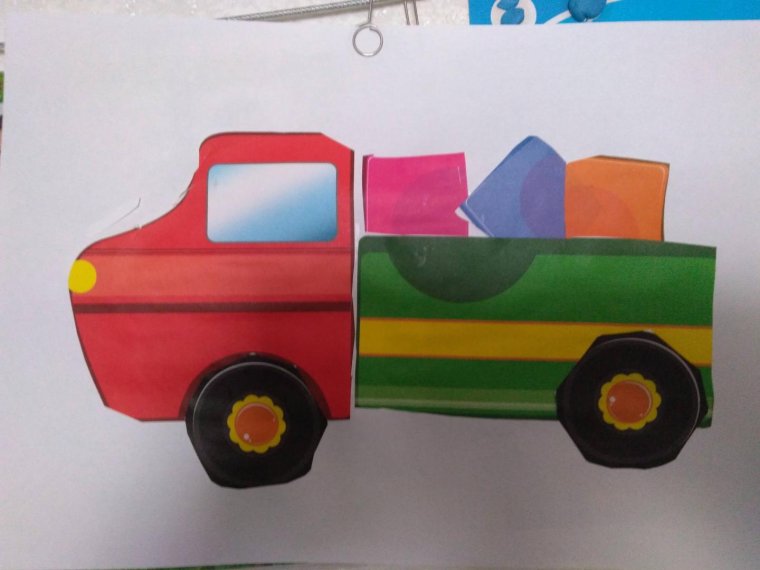 Аппликация машинка из цветной бумаги