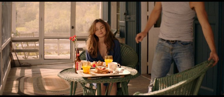 Кэтлин Робертсон feet