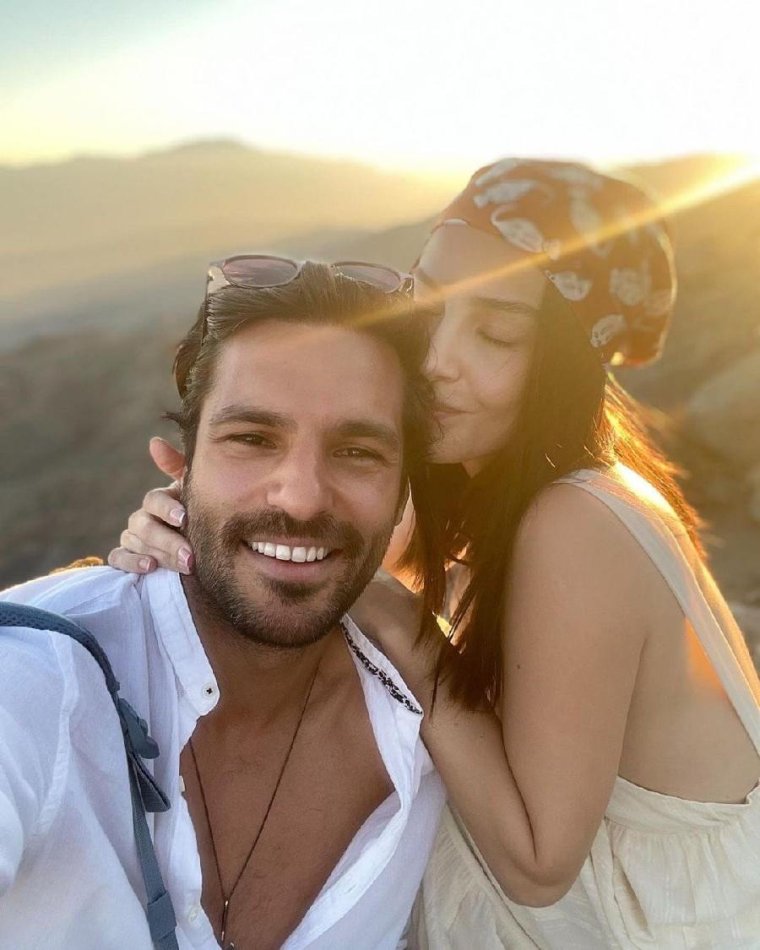 Озге Гюрель и Серкан Чайоглу