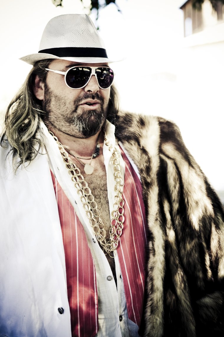 Элитный сутенер