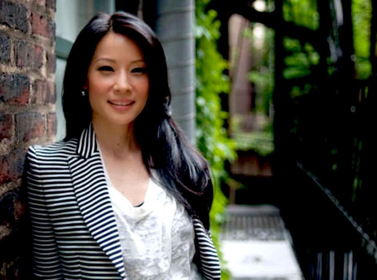 Люси Лиу 18 +