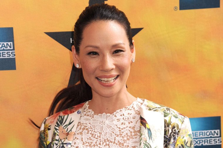 Люси лью 2022