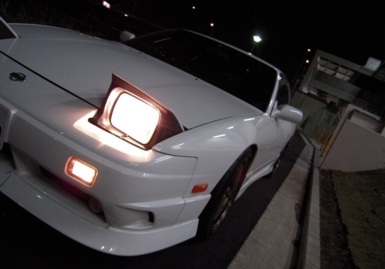 Nissan Skyline 180sx