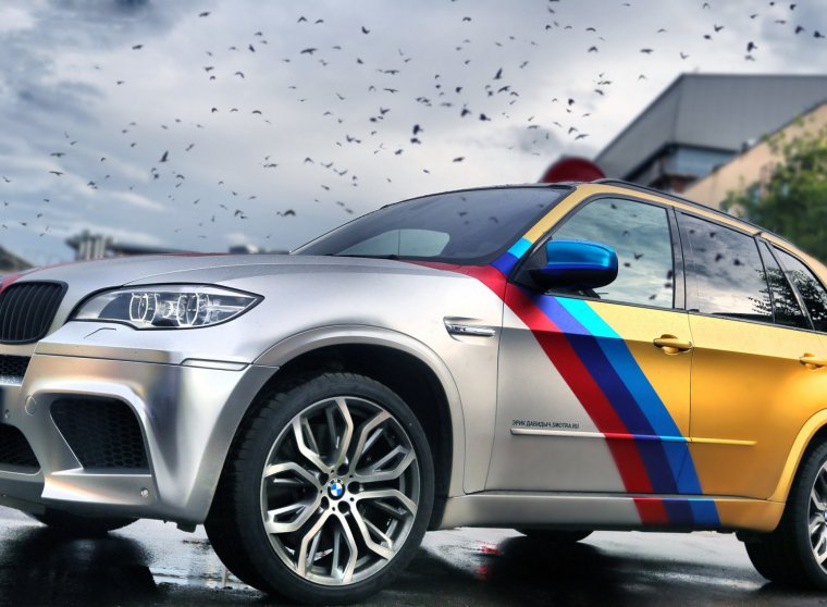 BMW m5 Давидыча и девушка