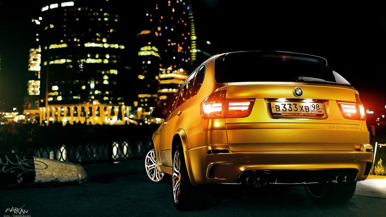 BMW m5 smotra Gold