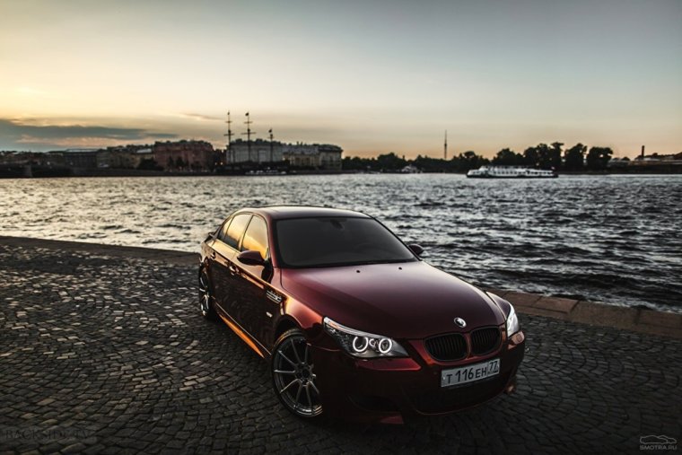 Бмвx5эрика довидычазолотистая крыша