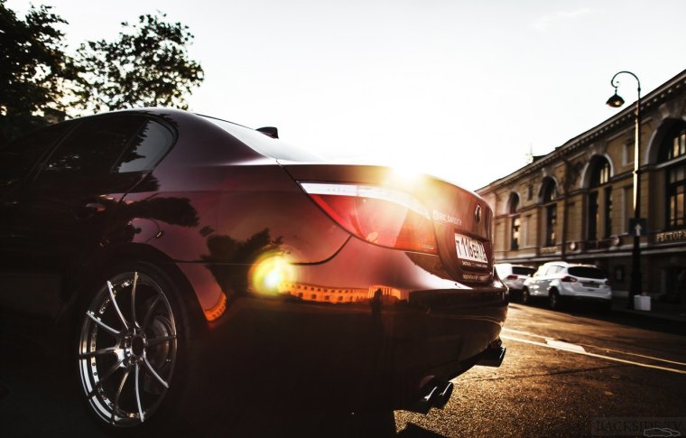 BMW m5 e60 тень