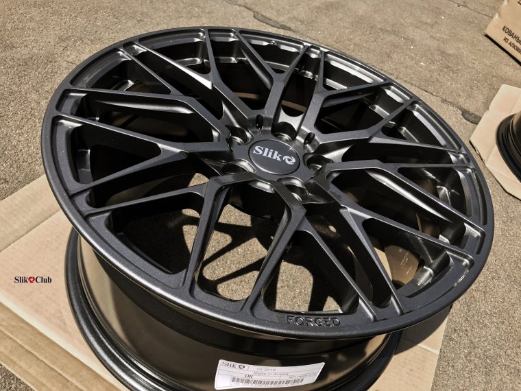 Adv1 матовый графит