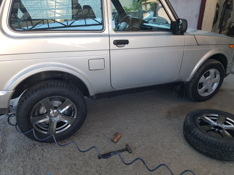 Диски r18 на ниву Урбан