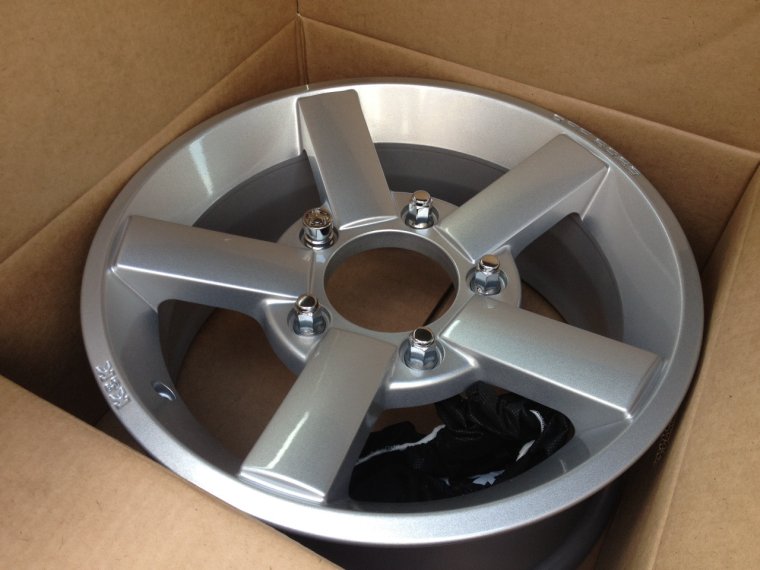 КИК Палладика на ниву 16