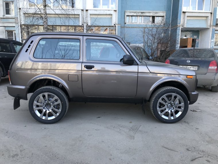 255 55 R18 на ниву 2121