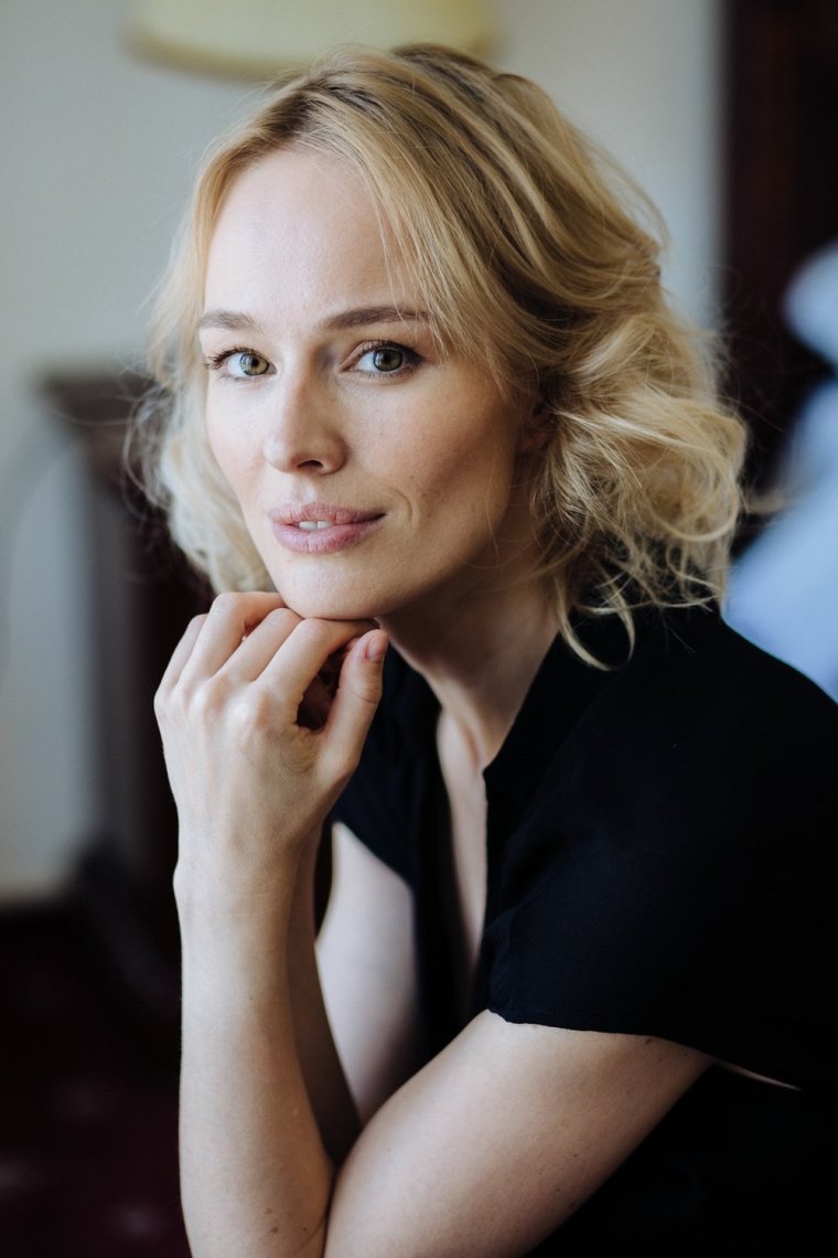 Рэйчел Кук Bikini