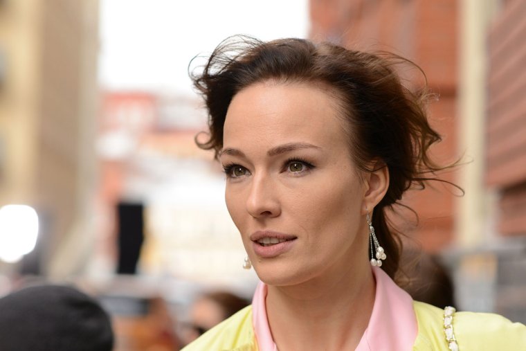 Корейские модели Максим