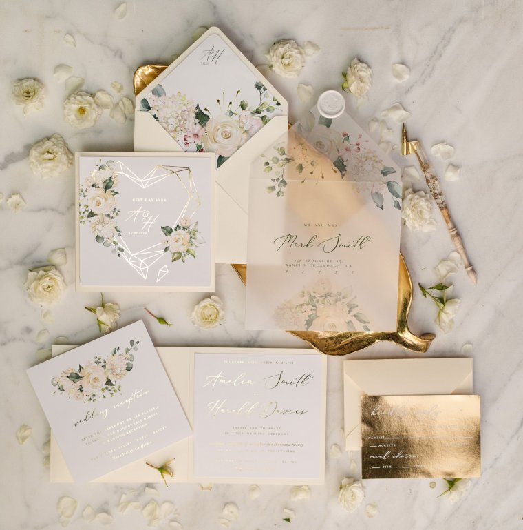 Приглашения на свадьбу в золотом стиле