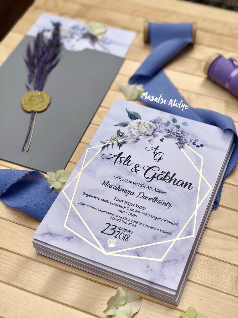 Свадебное приглашение золотой конверт