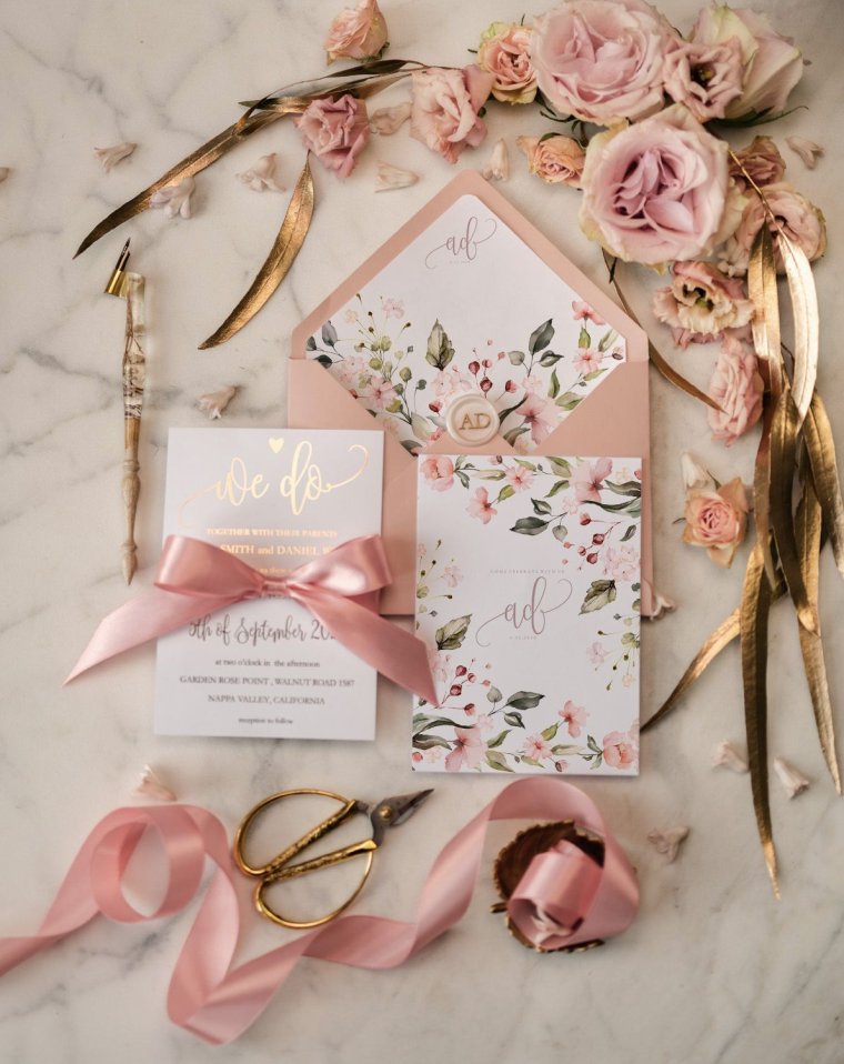 Свадебные приглашения черные