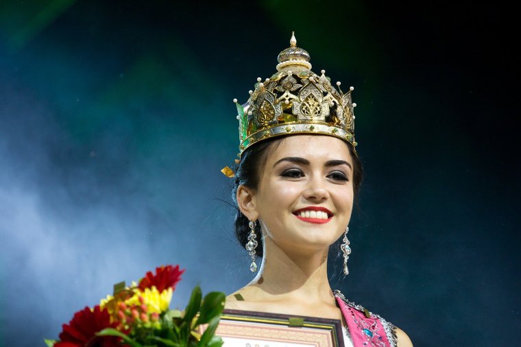 Крымская татарка внешность