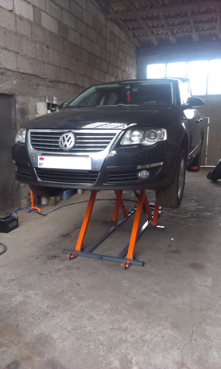 Подъемник в гараж