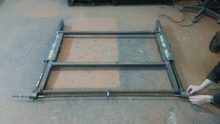 Интерьер автомастерской